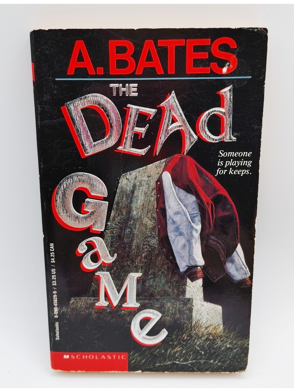The Dead Game Auline Bates Paperback Book Novel 1993 First Scholastic Printing